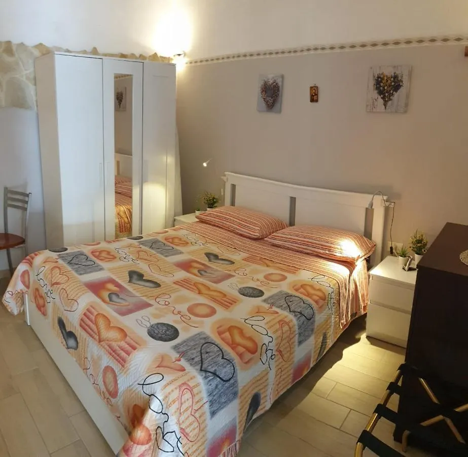 Giovanni S Little House Katania